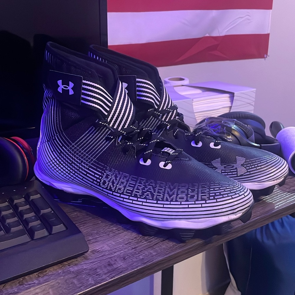 Under armour football cleats